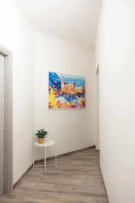 Private Room: The Port Apartment Scirocco Livorno Italia