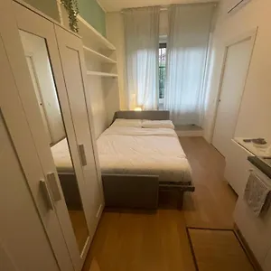Monolocale Istria M5 , Milano Italia